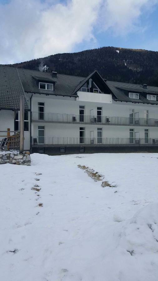 Apartma Kurji Vrh - Chicken Top Kranjska Gora Exteriér fotografie
